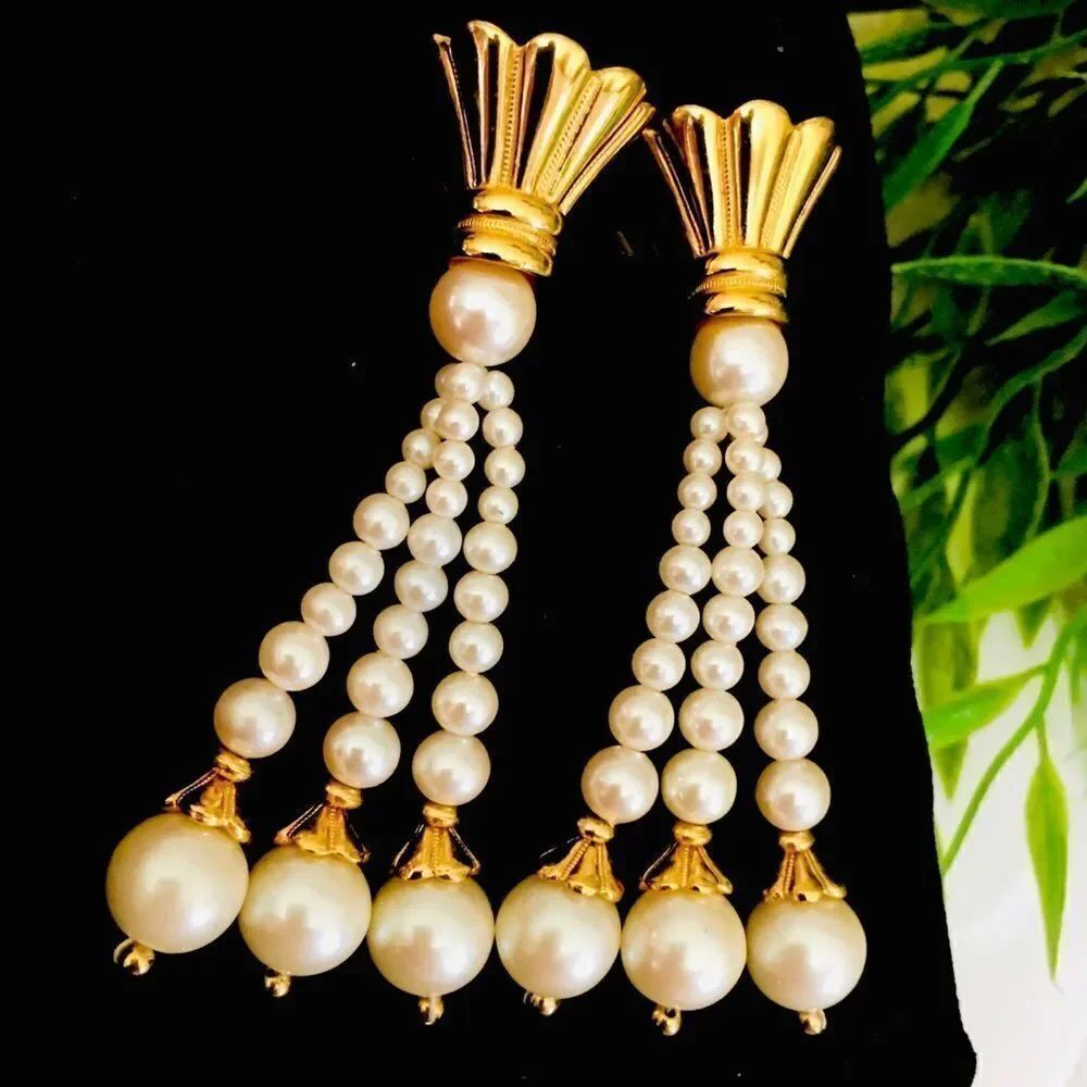 Richelieu High End Gold Pearl Drop Dangle Vintage Earrings 4285